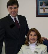 Lilly Kaklamanis and Joseph Geraci, Agent in Setauket, NY