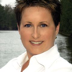 Stephanie O'Rourke - Real Estate Agent in Mount Pleasant, SC - Reviews ...