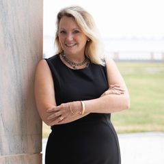 Dawn Merrill - Real Estate Agent in Sarasota, FL - Reviews | Zillow