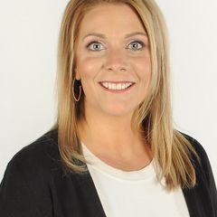 Julie Digilio - Real Estate Agent in Omaha, NE - Reviews | Zillow