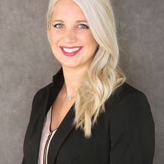 Holly Crump - Real Estate Agent in Saint Louis, MO - Reviews | Zillow