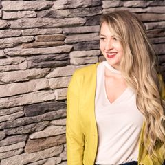 Danielle Stiles Real Estate Agent In Martinsville In Reviews Zillow