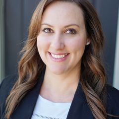 Farrah Jensen - Real Estate Agent in Shawnee, KS - Reviews | Zillow