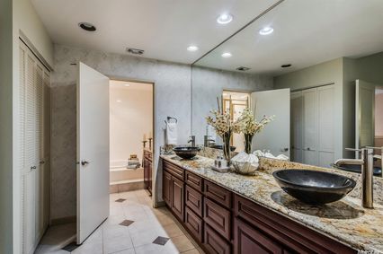 Bathroom Design Ideas - Photos & Remodels | Zillow Digs | Zillow  7 tags Contemporary Master Bathroom with Pattern Number: X2G7H7E7G5  Wallpaper, Caol Single-Hole Vessel Faucet