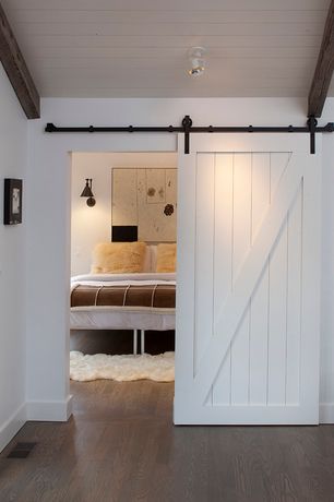 4 tags contemporary guest bedroom with barn door beadboard ceiling laminate floors pinecroft 34 - Barn Door Design Ideas 4 tags contemporary guest bedroom with barn door beadboard ceiling laminate floors pinecroft 34 - Barn Door Design Ideas