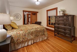craftsman master bedroom with specialty door flush light hardwood floors - Hardwood Floor Design Ideas craftsman master bedroom with specialty door flush light hardwood floors - Hardwood Floor Design Ideas