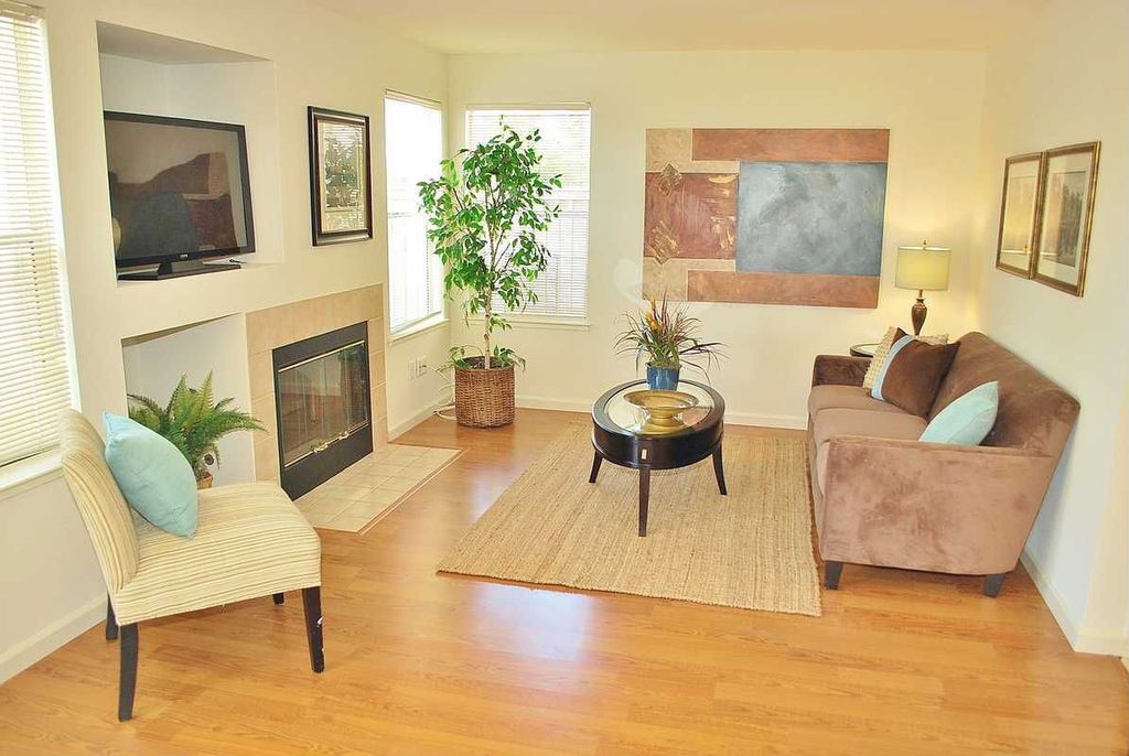 Modern Living Room Murals modern living room with laminate floors & mural in alameda, ca Modern Living Room Murals modern living room with laminate floors & mural in alameda, ca
