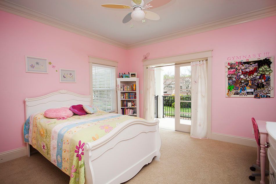 Traditional Kids Bedroom With Ceiling Fan Carpet In Tampa Fl Traditional Kids Bedroom With Ceiling Fan Flush Light High Carpet Crown
