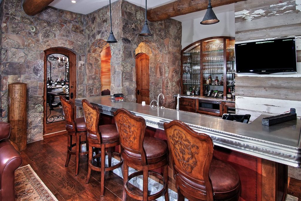 Traditional Bar Zillow Digs Zillow