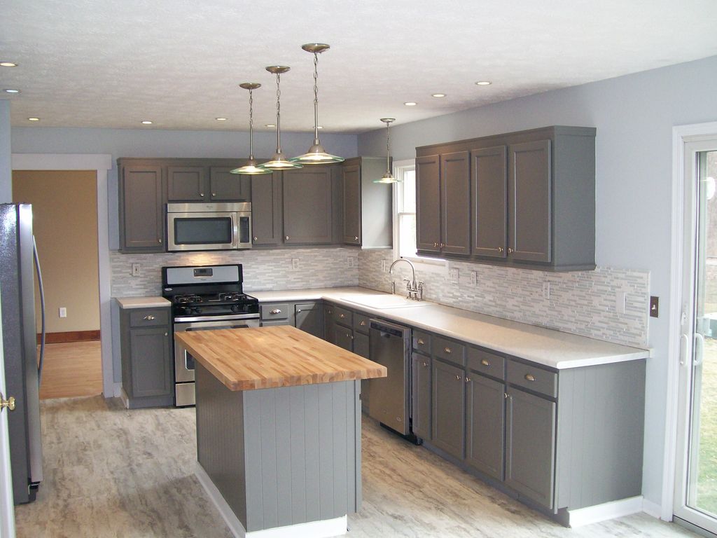 kitchen with flat panel cabinets & specialty door in westerville kitchen with flat panel cabinets & specialty door in westerville