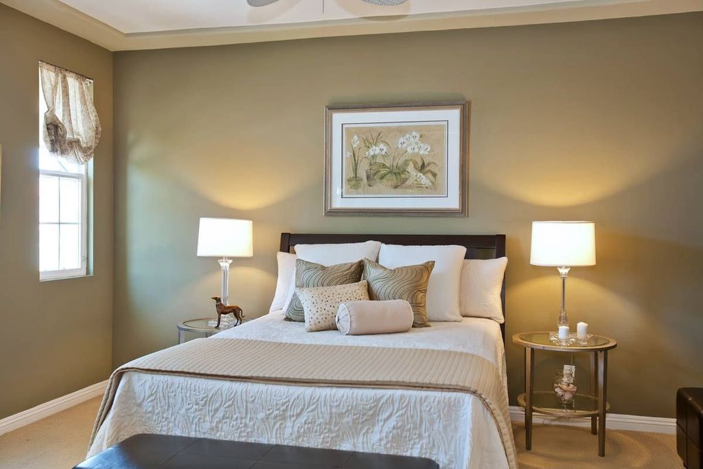 Traditional Guest Bedroom With Ceiling Fan High In San Traditional Guest Bedroom With High Ceiling Pottery Barn Valerie Floral Matelasse Duvet Cover Sham