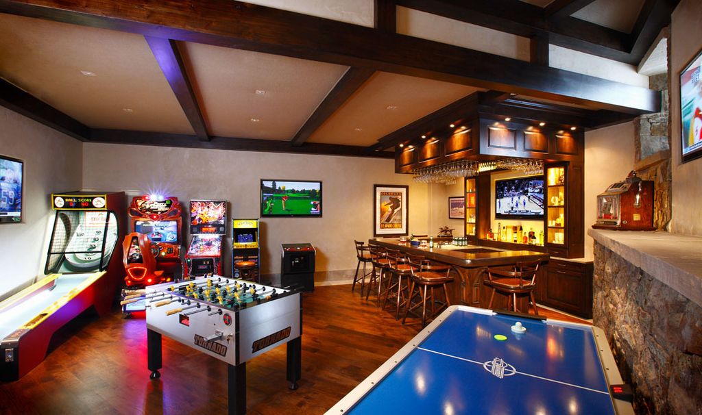 Contemporary Game Room With High Ceiling Hardwood Floors Zillow contemporary-game-room-with-high-ceiling-hardwood-floors-zillow