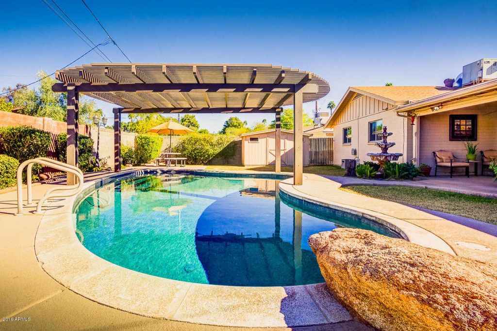 Traditional Swimming Pool in PHOENIX, AZ Zillow Digs Zillow