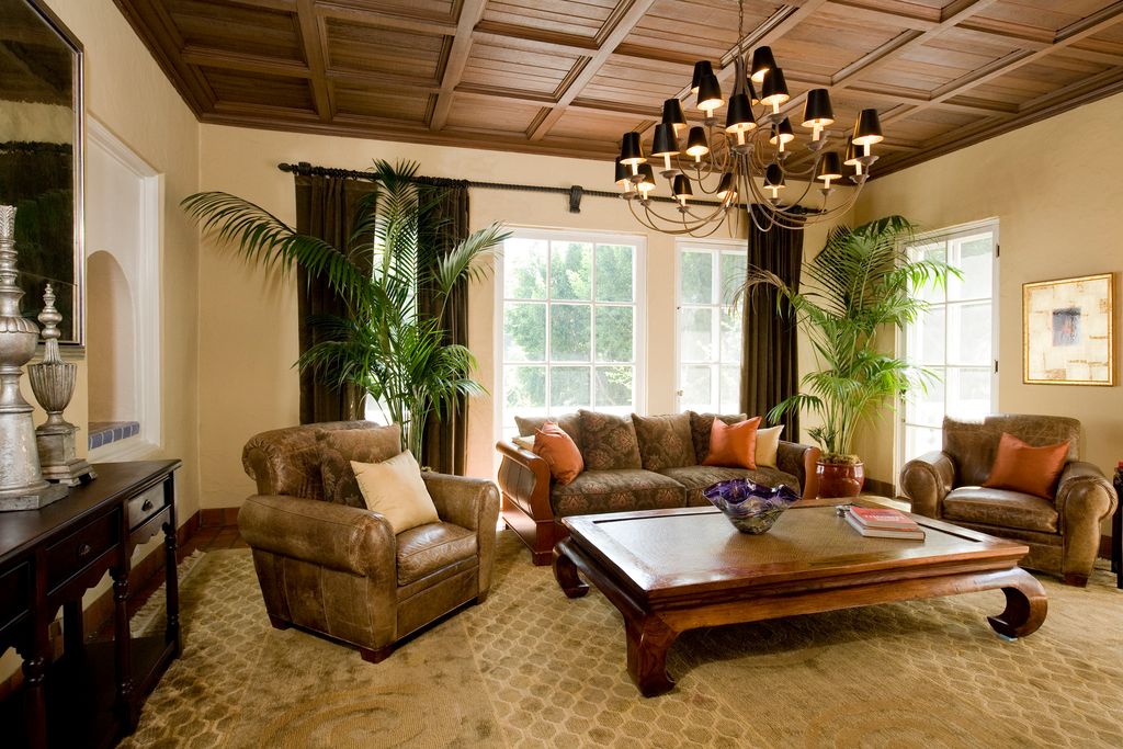 Traditional Living Room with terracotta tile floors by Paul Argueta ...