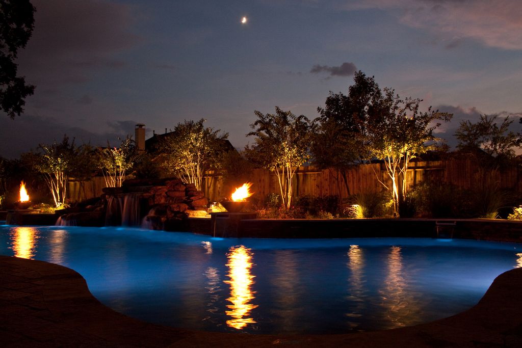 Swimming Pool Zillow Digs Zillow