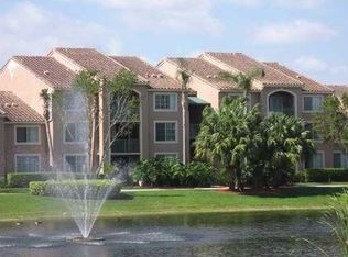 12118 Saint Andrews Pl APT 304