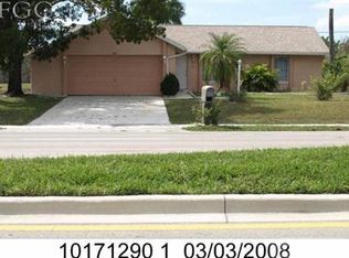 1610 Country Club Blvd