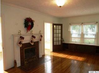 932 Woodrow Ave, Waynesboro, VA 22980 | Zillow