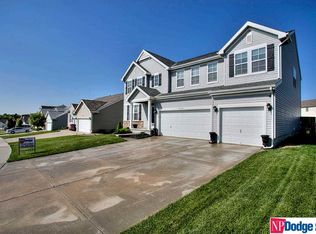 8406 S 160th Ave Omaha Ne 68136 Zillow