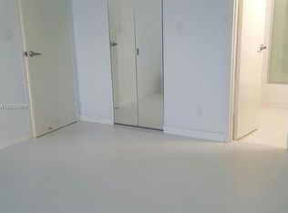 16558 NE 26th Ave APT 6C