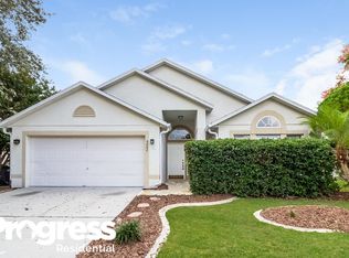 4202 Mendenwood Ln