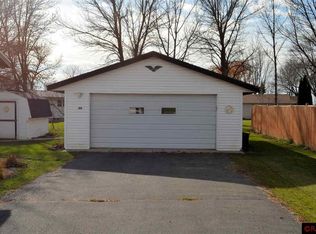 Bert Bathroom Stall 360 w bert st, lake crystal, mn 56055 | zillow Bert Bathroom Stall 360 w bert st, lake crystal, mn 56055 | zillow