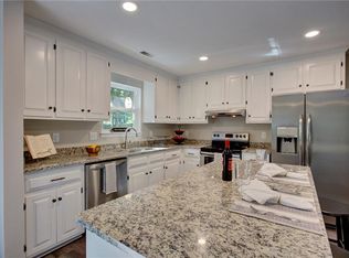 7 Sundance Pl Newport News Va 23608 Zillow