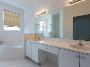 13305 SW 128th Psge