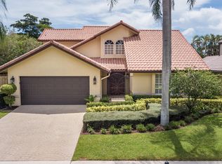 23173 L Ermitage Cir