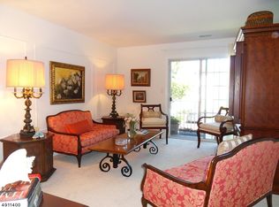 208 Stratford Pl Bound Brook Nj 08805 Zillow