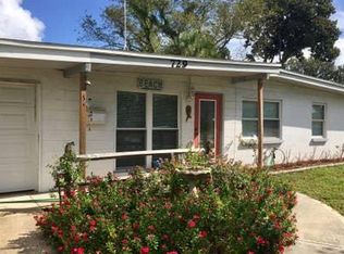 729 5th Ave N