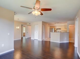 1109 Villa Ln