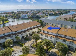 371 Madeira Cir