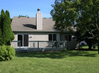 1126 Glacier Hill Dr Madison Wi 53704 Zillow