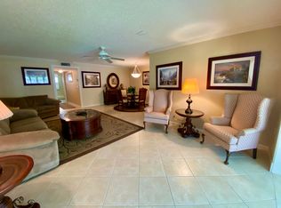 1082 North Dr APT B