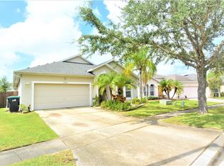 15028 Lake Azure Dr