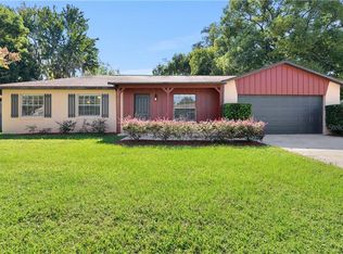 1726 W Acres Dr