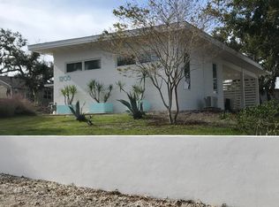 1205 Drake Ave