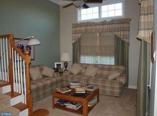 40 Blue Flax Ln Langhorne Pa 19047 Zillow