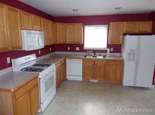 53829 County Line Rd New Baltimore Mi 48047 Zillow