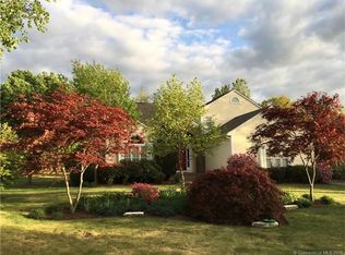 303 Mercer Ln Windsor Ct 06095 Zillow