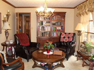 1903 S Hunters Ridge Ln Greenwood IN 46143 1903 S Hunters Ridge Ln Greenwood IN 46143