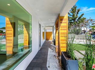 1075 S Plymouth Blvd Los Angeles Ca 90019 Zillow