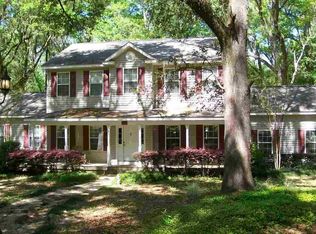 945 Ridge Rd