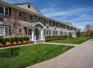 Renaissance Bay Villas Apartment Rentals - Patchogue, NY