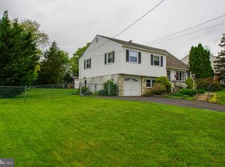 210 Surrey Rd Chalfont Pa 18914 Zillow