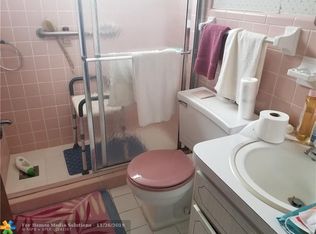 30 SE 13th St APT A8