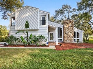 206 Garden Ln