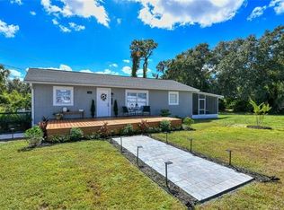 8704 Bayshore Rd