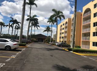 6980 NW 186th St APT 3-220